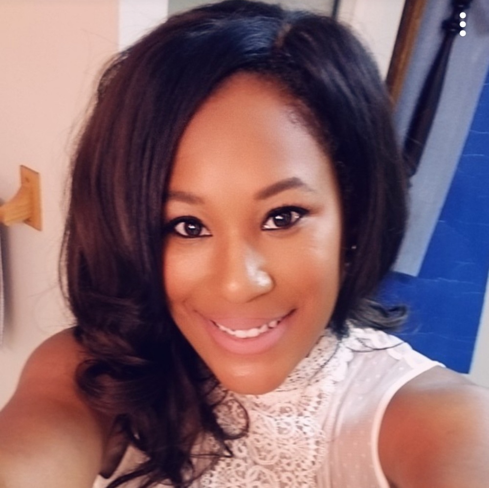 Meet your Posher, Stephanie